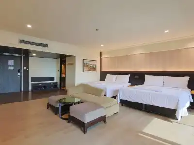 The Siam - 44