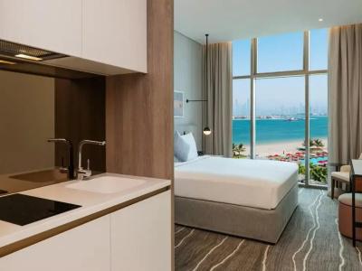 TH8 Palm Vignette Collection, Beach Resort - 38