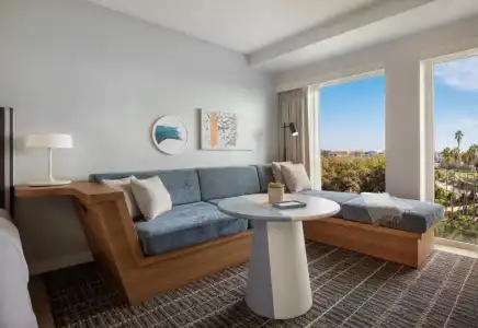 The Pierside Santa Monica - 10