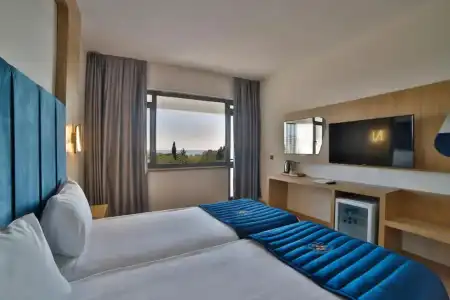 Nashira City Resort - 2