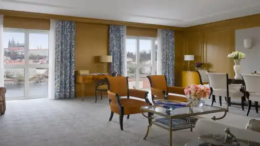 Four Seasons - 50