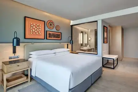 Four Points by Sheraton Phuket Patong Beach Resort - 69