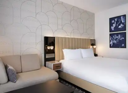 Courtyard by Marriott New York Manhattan/SoHo - 3