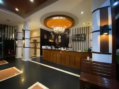 77 Patong & Spa - 1