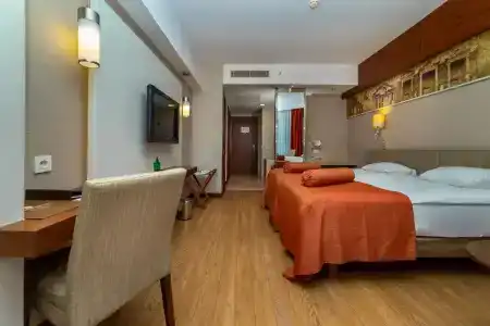 Commodore Elite Suites & Spa - All Inclusive - 26