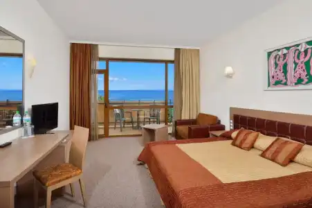 Sol Nessebar Palace Resort & Aquapark - All Inclusive - 60
