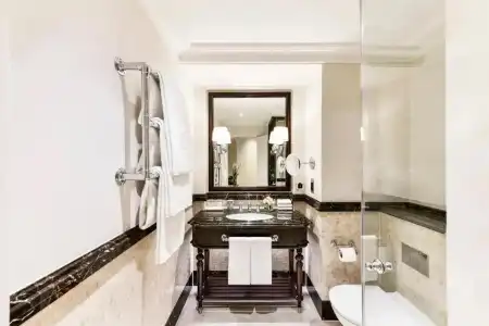 The Langham London - 13