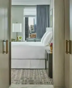 Four Seasons New York Downtown - 8