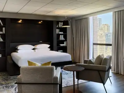 Hyatt Regency - 110