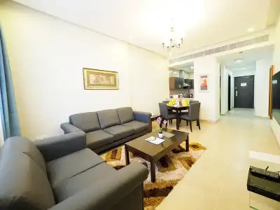 Skylark Apartments - 17