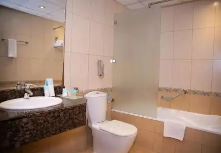 Golden Tulip Sharjah Apartments - 83
