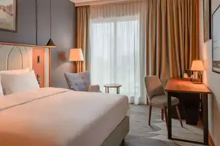 Radisson & Apartments - 66