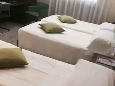 Astoria, Sure Collection by Best Western - 12