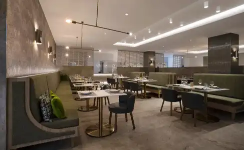 Hilton Darwin - 23
