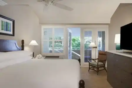 Pier House Resort & Spa - 69