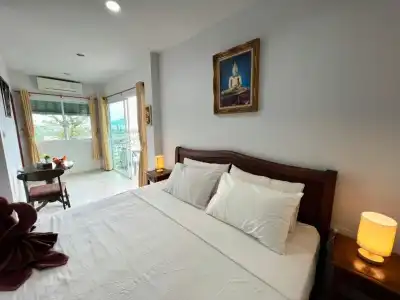 SR Sea View Apartments - 37