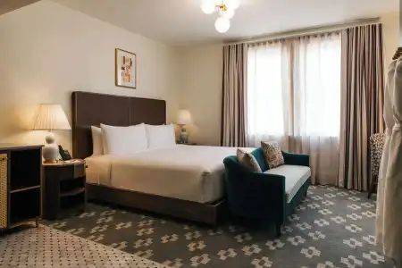Artmore - Midtown - 4