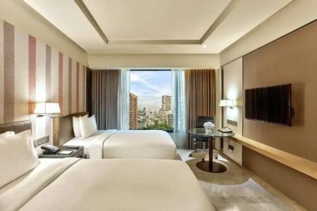 DoubleTree by Hilton Sukhumvit - 4