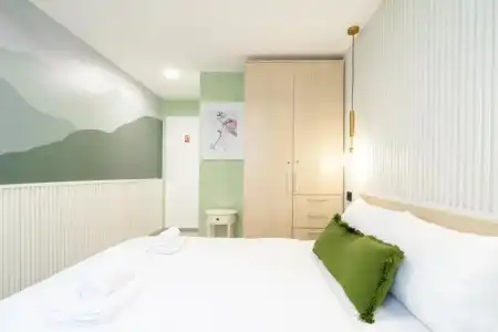 7 Hills Suites - 10