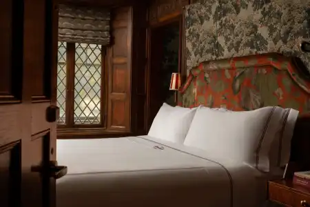 The Stoneleigh, Autograph Collection - 20