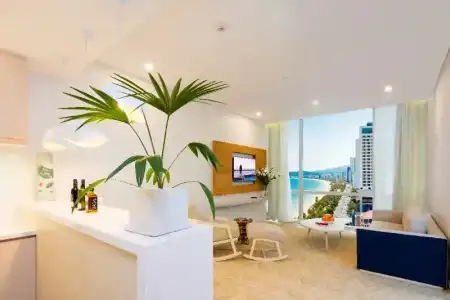 Diamond Bay - 93