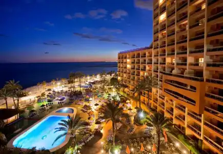 Sunset Beach Club Apartments - 0