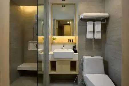 Eleven Bangkok - 15