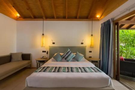 Vilamendhoo Island Resort & Spa - 32
