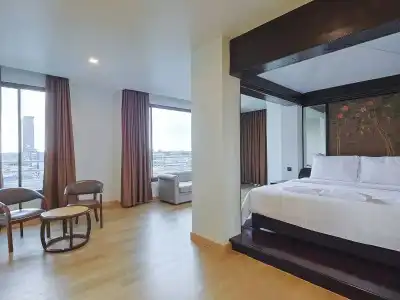 The Siam - 39