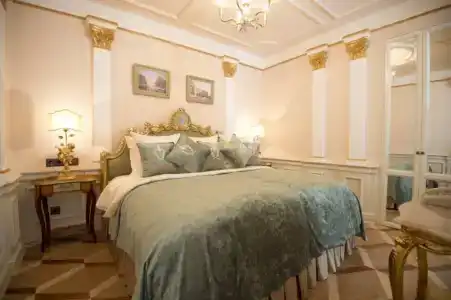 Бутик Дворец Трезини - 140