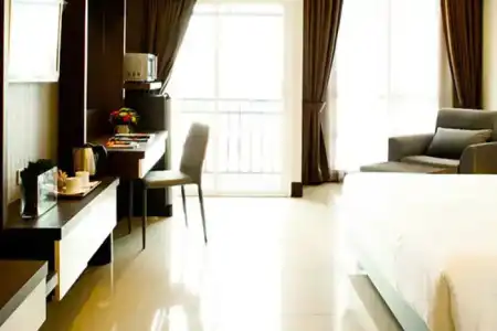 Crystal Suites Suvarnabhumi Airport - 37