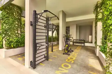 Lyf Farrer Park - 10