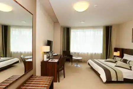 Spa Best Western Russian Manchester - 107