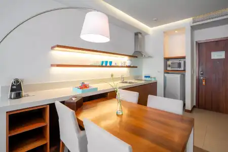 A La Carte Da Nang Beach - 36