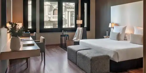 Grand Central, Small Luxurys - 5