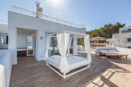 FERGUS Style Cala Blanca Suites - 65