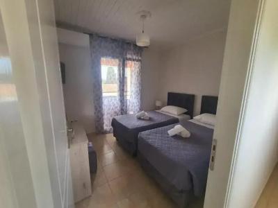 Bella de Lux Apts - 5