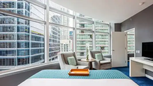 Kinzie - 53
