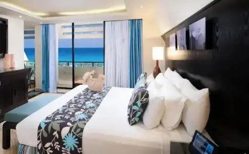 The Pyramid Cancun by Oasis - All Inclusive - 41