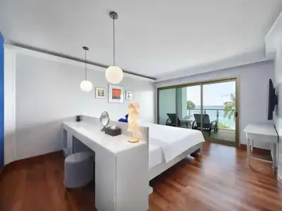 Homm Bliss Southbeach Patong - 12