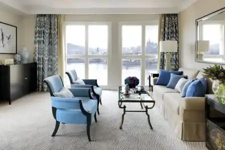 Four Seasons - 19
