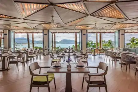 Oceanfront Beach Resort - 14
