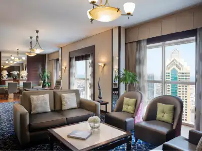 Dusit Thani - 11