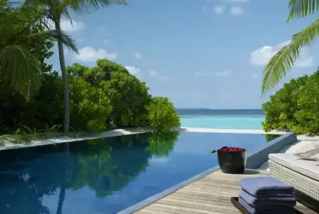 Dusit Thani Maldives - 41