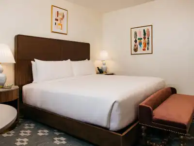 Artmore - Midtown - 3
