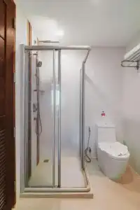 Elite Suites Patong - 16