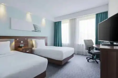 Hampton by Hilton Amsterdam Centre East - 54