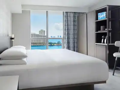 Hyatt Centric Brickell Miami - 32