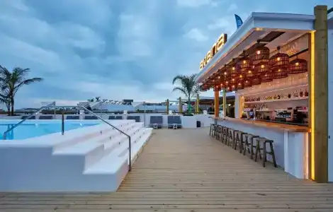 Gran Flamingo – Adults Only - 27