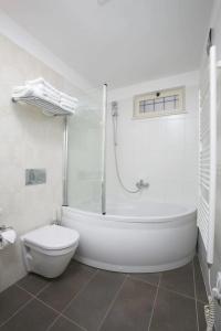 Divota Apartment - 138